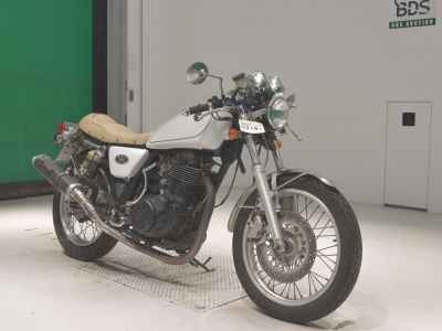 Yamaha SR400 2002