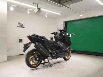 Yamaha TMAX 560T 2023