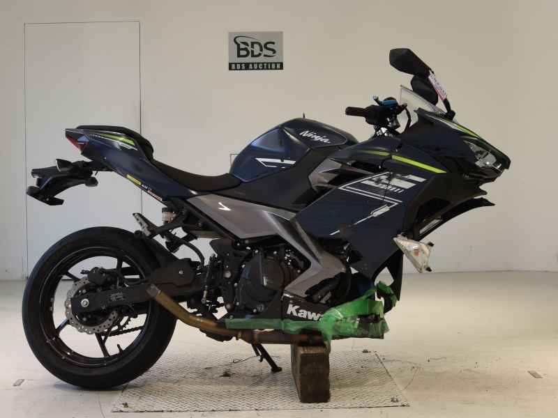 Kawasaki Ninja 400-2 2022