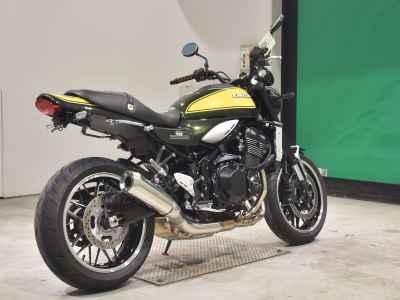 Kawasaki Z900RS 2023