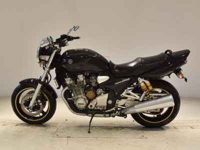 Yamaha XJR1300 2006