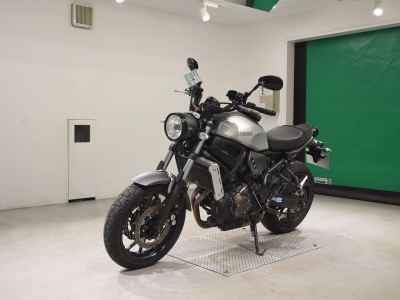 Yamaha XSR700 2021