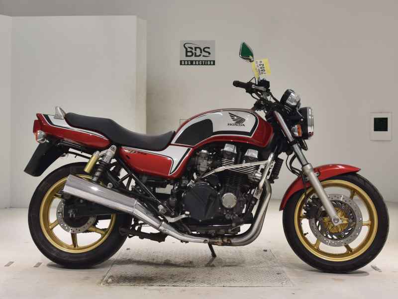 Honda CB750 2006