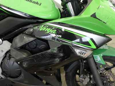 Kawasaki Ninja 400R 2012