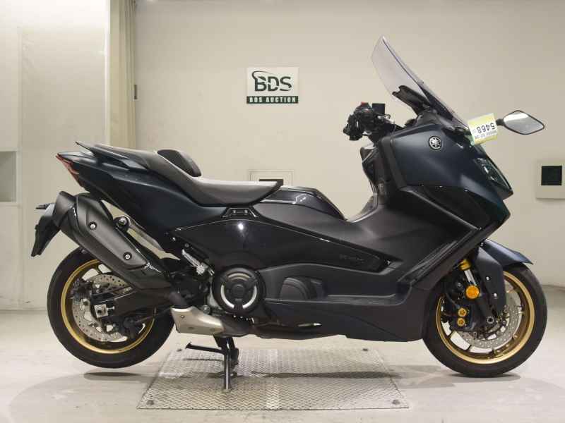 Yamaha TMAX 560T 2022