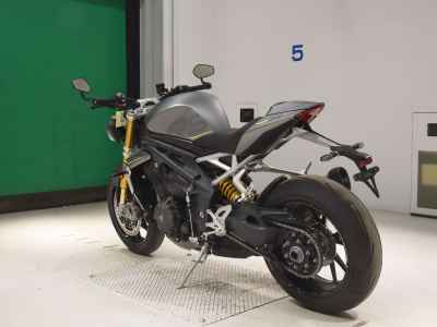 Triumph Speed Triple RS 2022