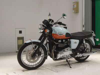 Triumph Bonneville T100 2008