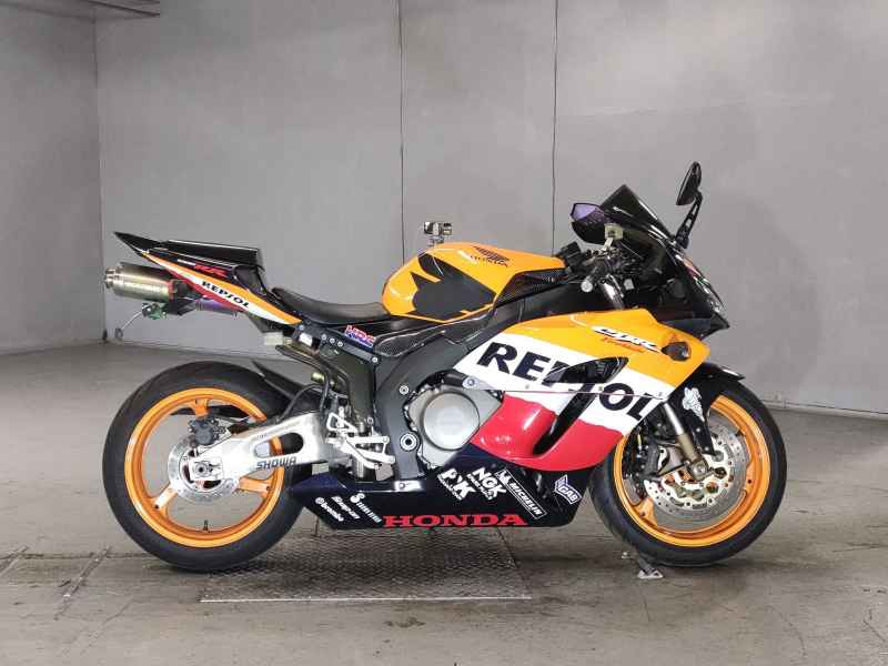 Honda CBR1000RR 2005