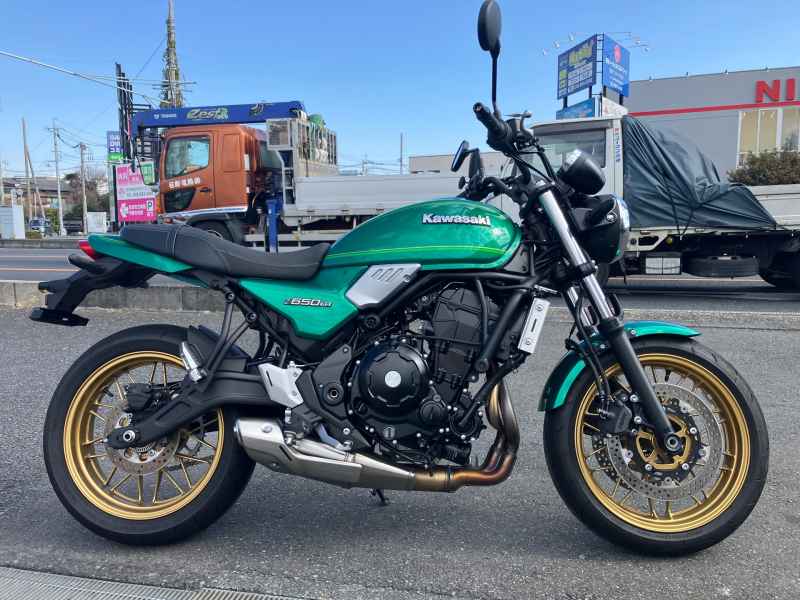 Kawasaki Z650RS 2024