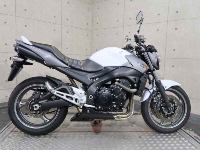 Suzuki GSR400 ABS 2020