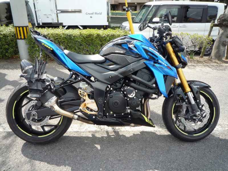 Suzuki GSX-S750 2021