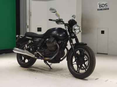 Moto Guzzi V7 Stone 2013