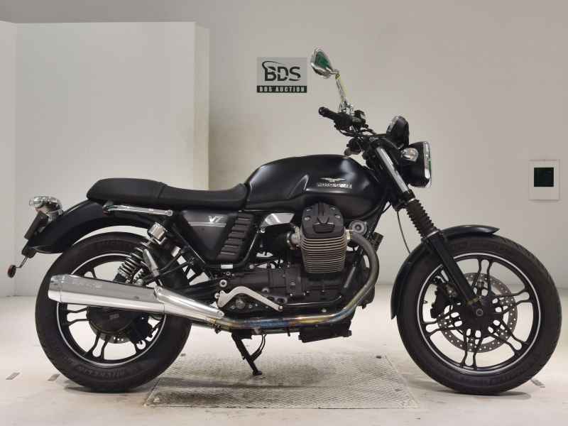 Moto Guzzi V7 Stone 2013