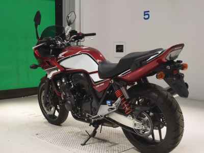 Honda CB400SFV Boldor 2020