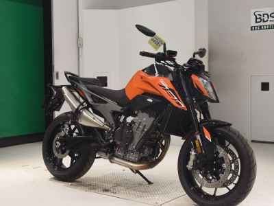 KTM 790 Duke 2023