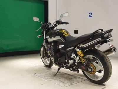 Yamaha XJR1300 2015