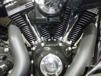 Harley-Davidson FLTRXSE1800CVO 2012