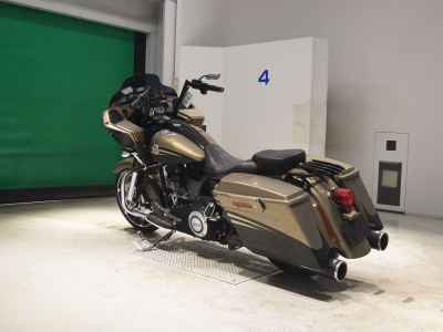 Harley-Davidson FLTRXSE1800CVO 2012