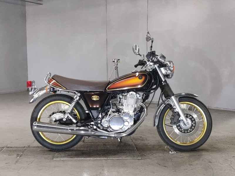 Yamaha SR400 2018