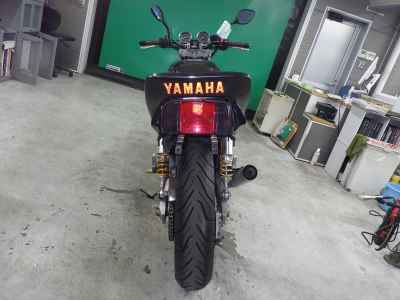 Yamaha XJR400R-1 1995