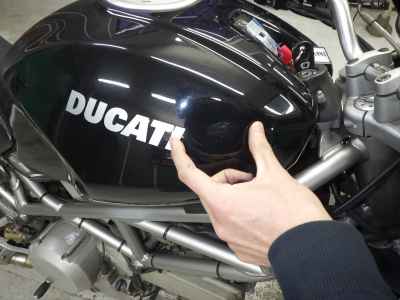 Ducati Monster 400 IE 2004