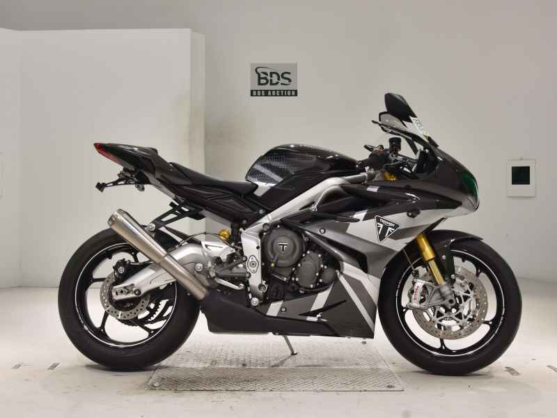 Triumph Daytona MOTO2 765 2020