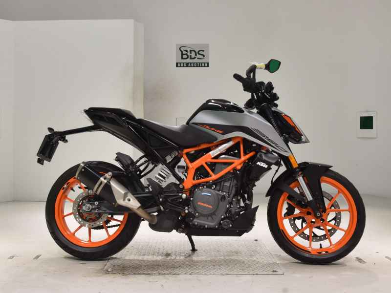 KTM 390 Duke 2023