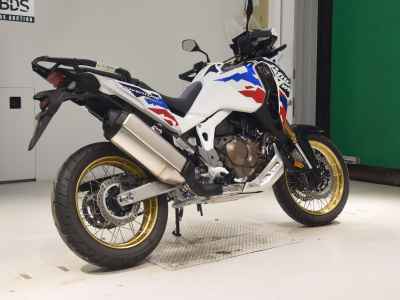 Honda CRF1100L Africa Twin 2025