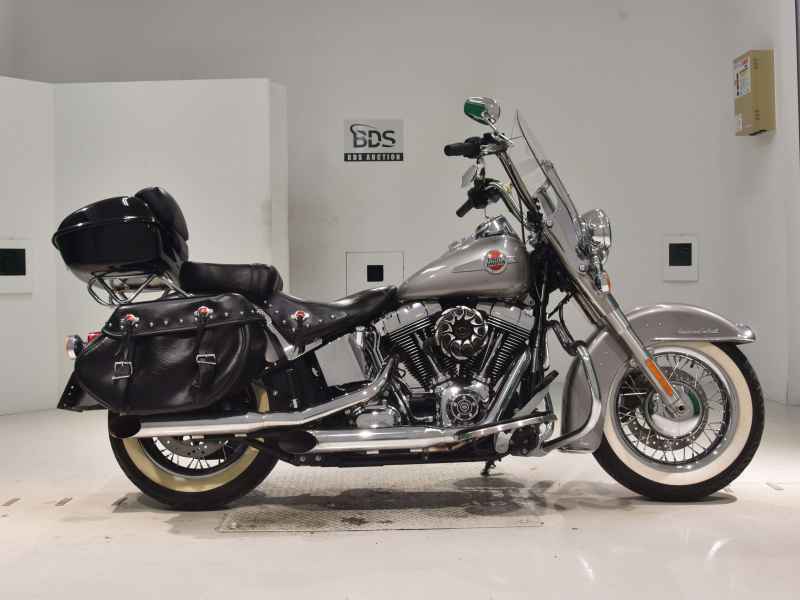 Harley-Davidson FLSTC1690 2016