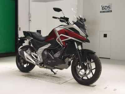 Honda NC750X DCT 2023