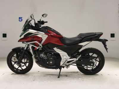 Honda NC750X DCT 2023