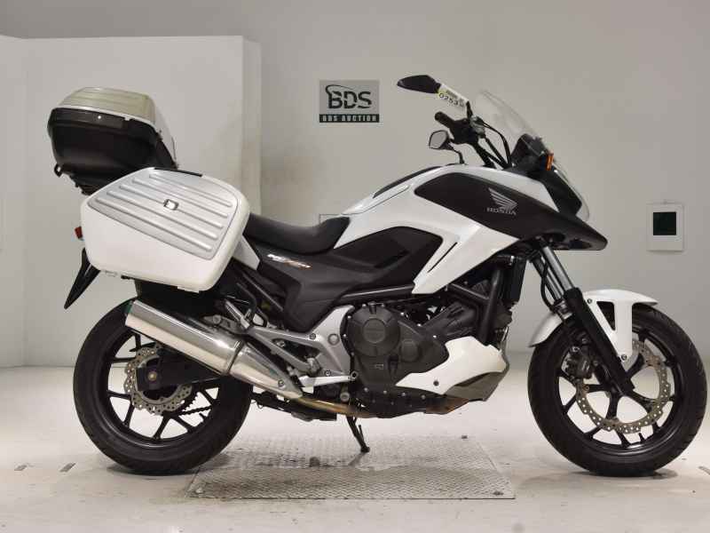 Honda NC750X 2015