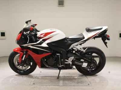 Honda CBR600RR 2009