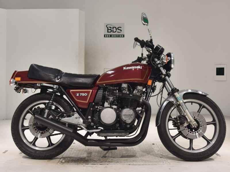 Kawasaki KZ750 2023