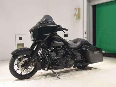 Harley-Davidson FLHXS1870 2020