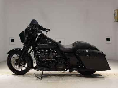 Harley-Davidson FLHXS1870 2020