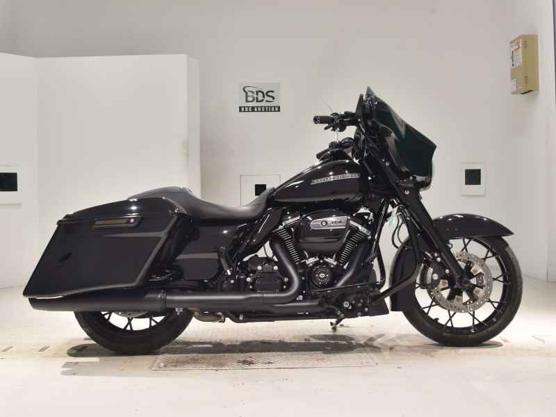 Harley-Davidson FLHXS1870 2020