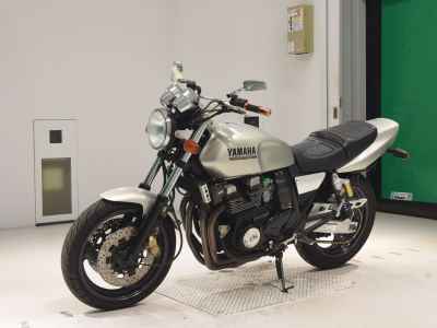 Yamaha XJR400R-1 1995