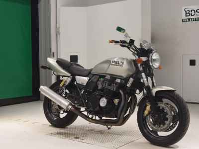 Yamaha XJR400R-1 1995