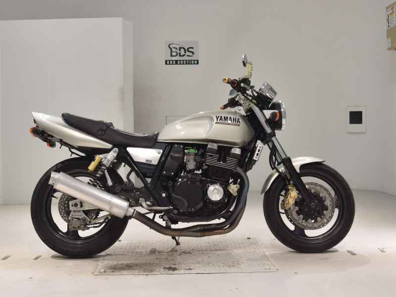 Yamaha XJR400R-1 1995