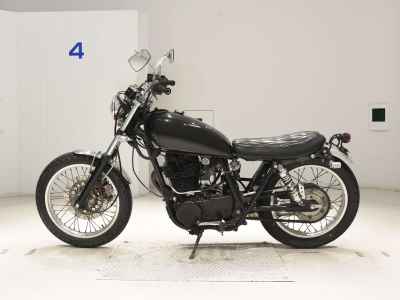 Yamaha SR400 2003