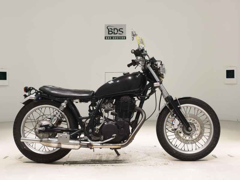 Yamaha SR400 2003