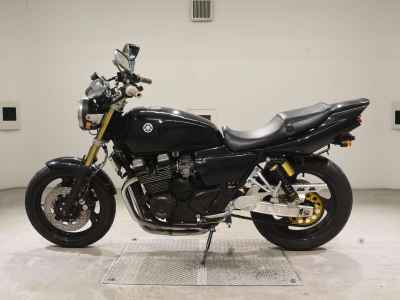 Yamaha XJR400R 2001