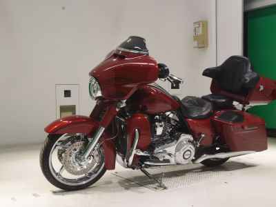 Harley-Davidson FLHXSE1800CVO 2016