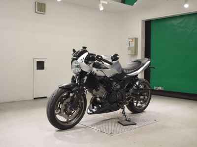 Suzuki SV650X 2023