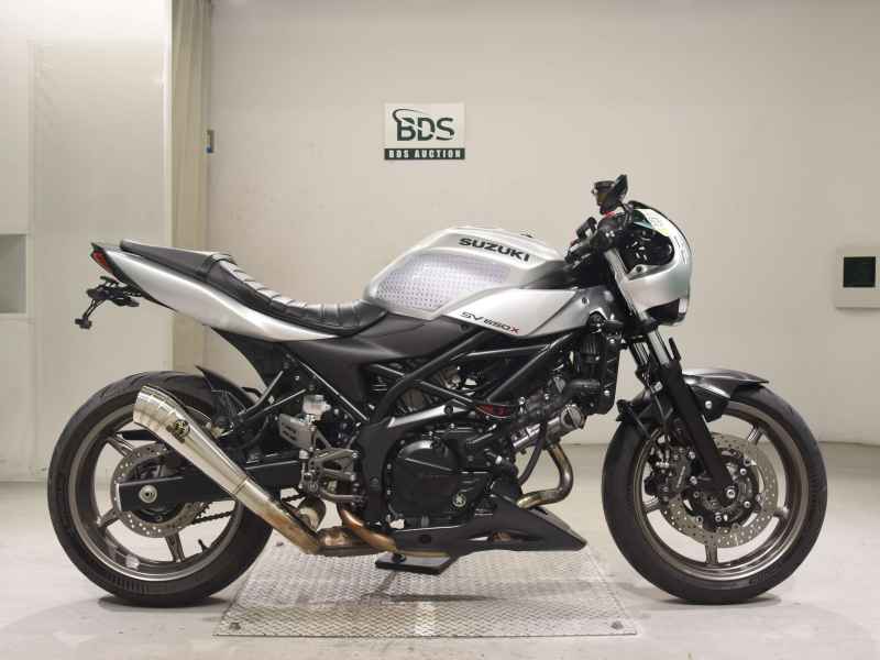 Suzuki SV650X 2023