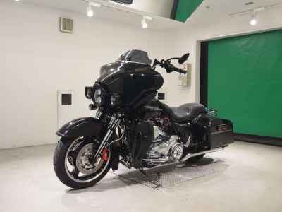 Harley-Davidson FLHX1690 2013