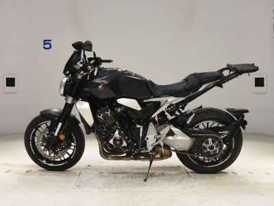 Honda CB1000R 2021