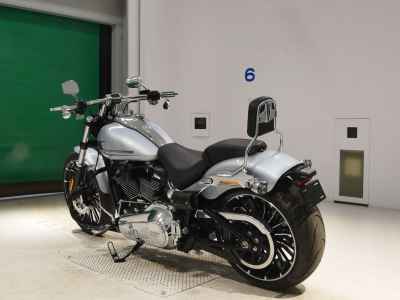 Harley-Davidson FXBR1920 2023