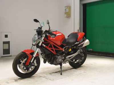 Ducati Monster 696 2011